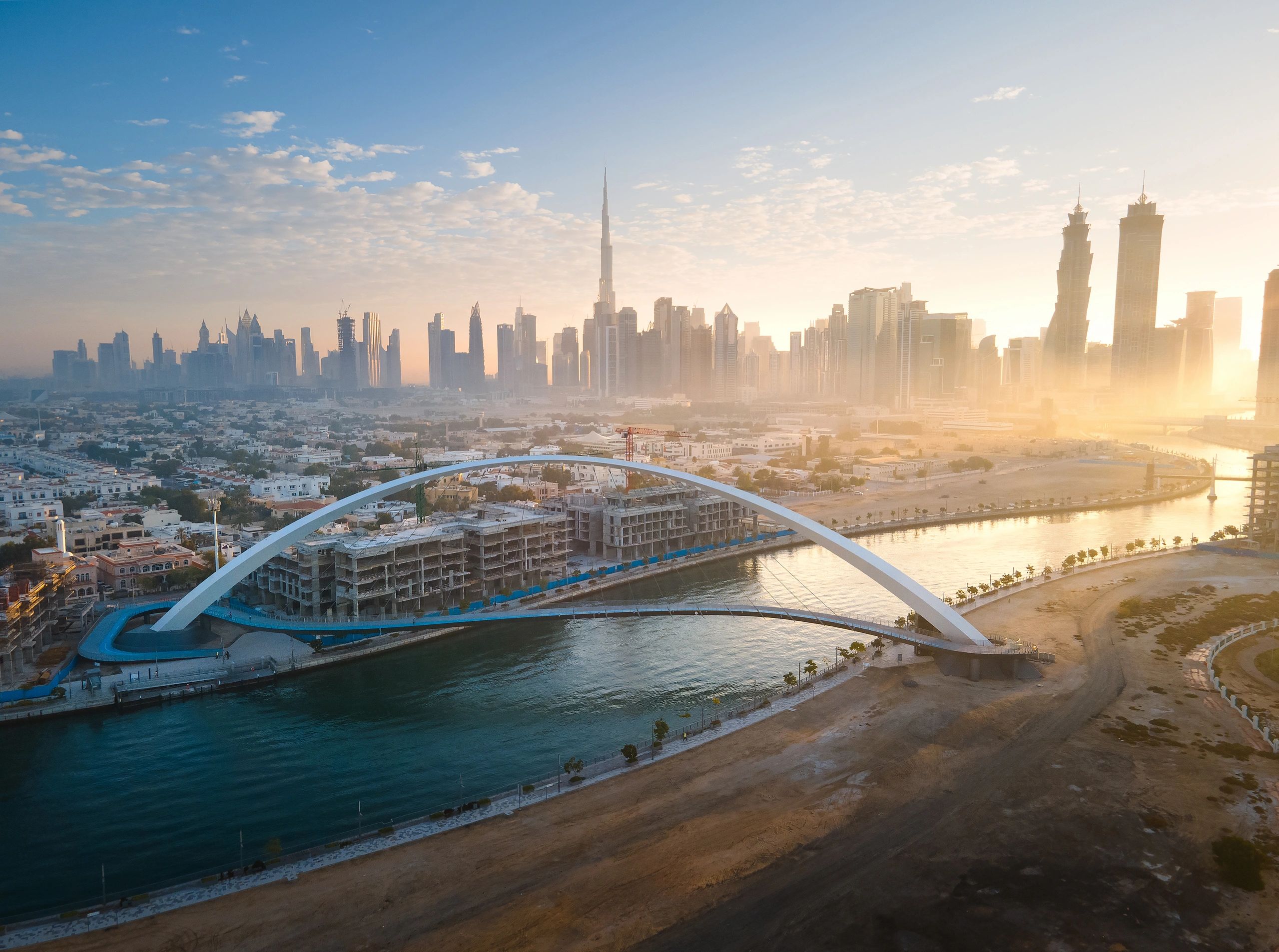 Modern luxury UAE property exterior